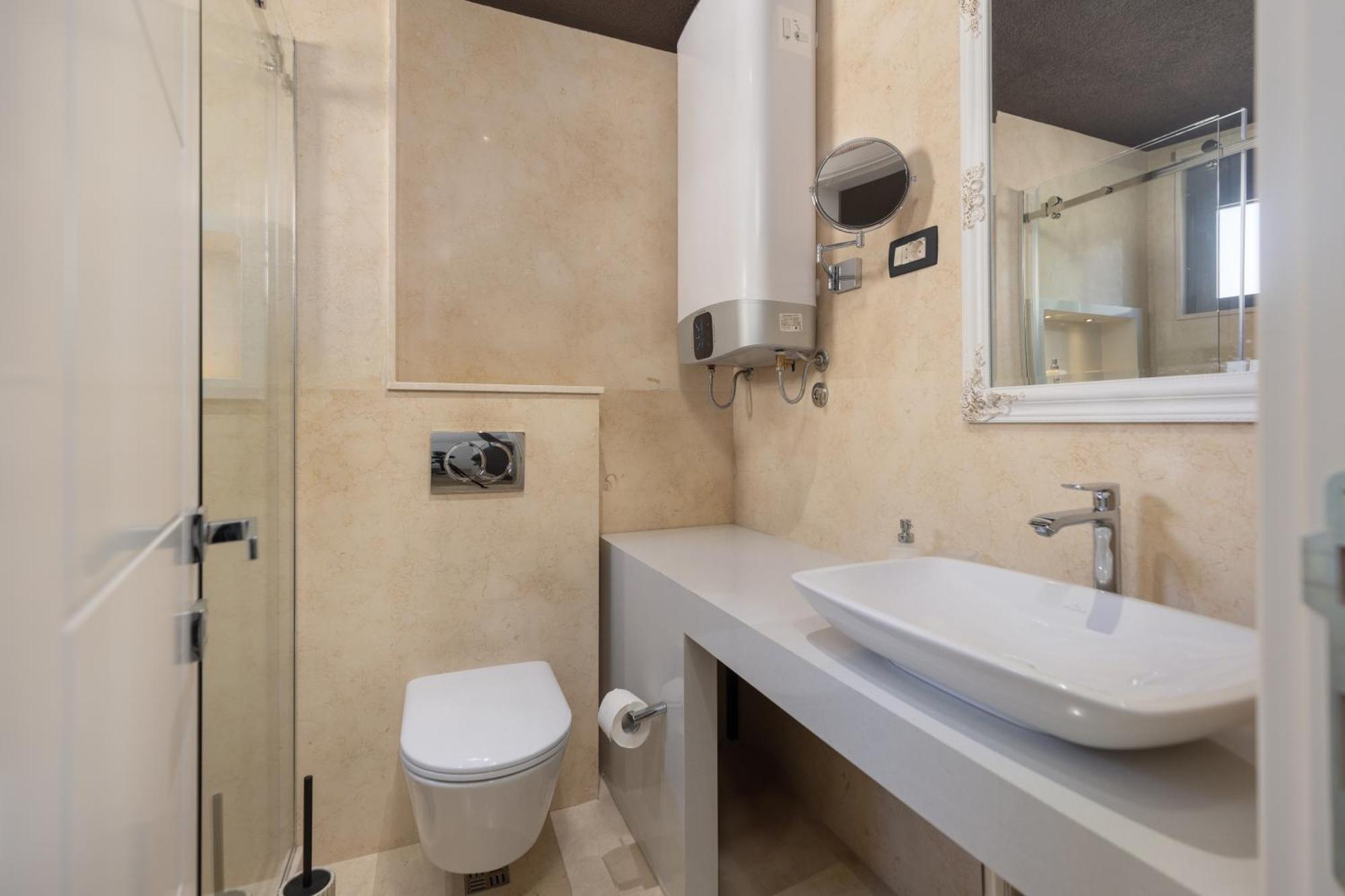 Old Town St Tryphon Apartment Котор Экстерьер фото